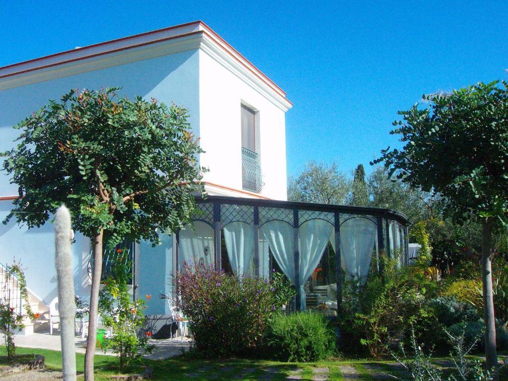 Il Giardino Del Te Hotell Barletta Eksteriør bilde